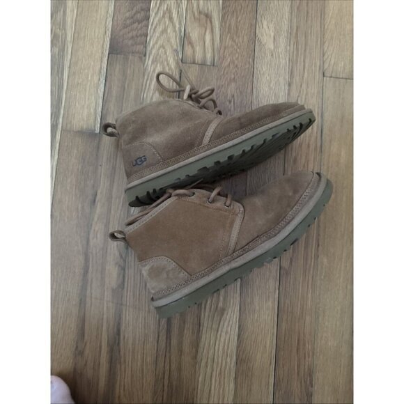 UGG Men’s Neumel Chukka Chesnut Brown Suede Ankle Boots S/N 3236 US Size 7